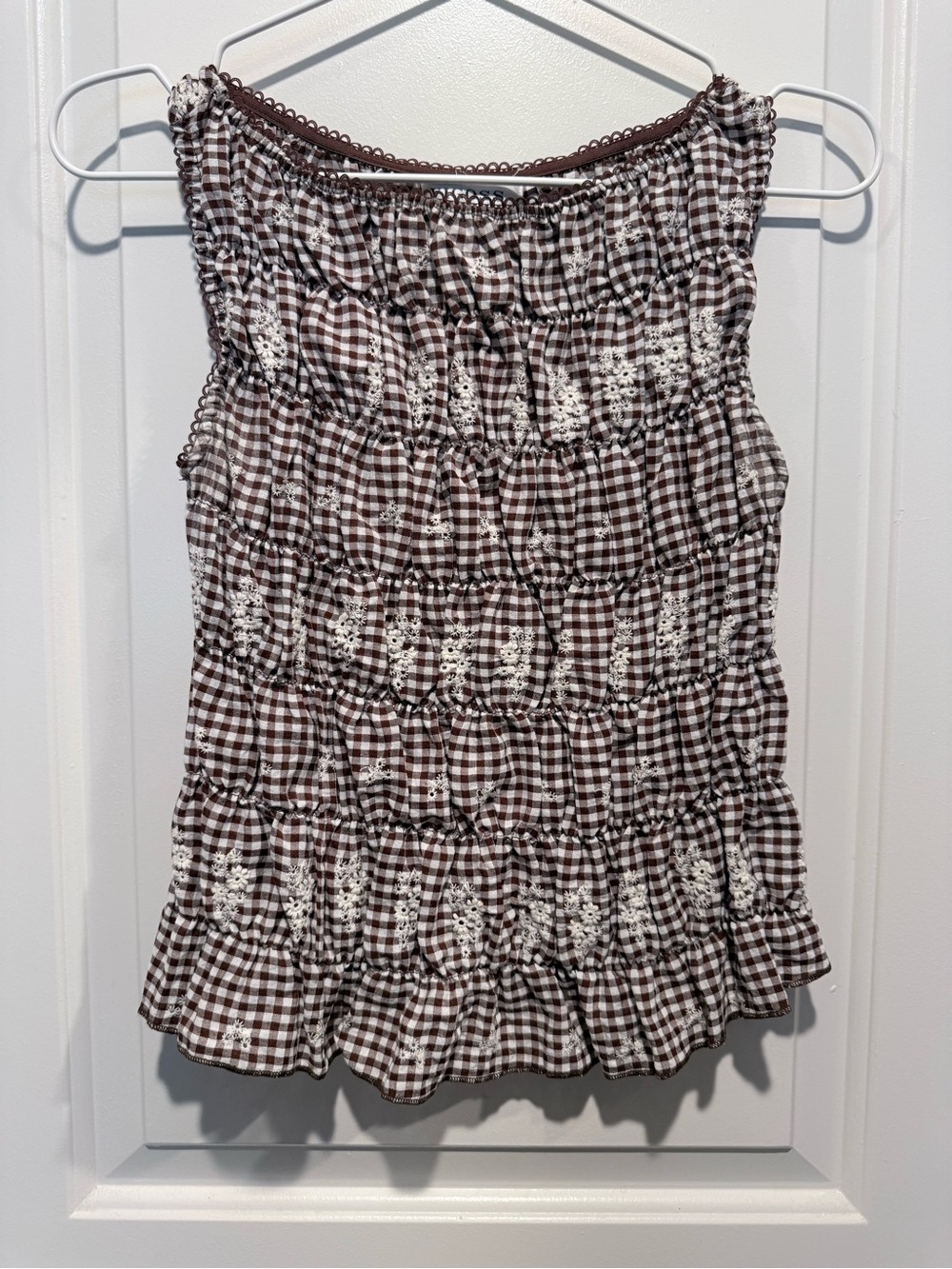 Vigoss Smocked Gingham Sleeveless Top in Brown and White